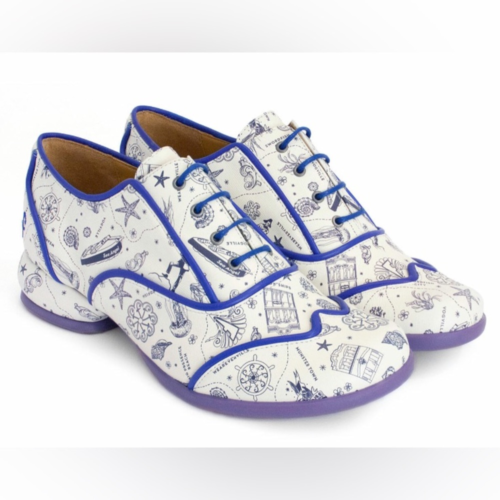 Fluevog Fellowship Martha Contrast Lace-Up Shoes Map